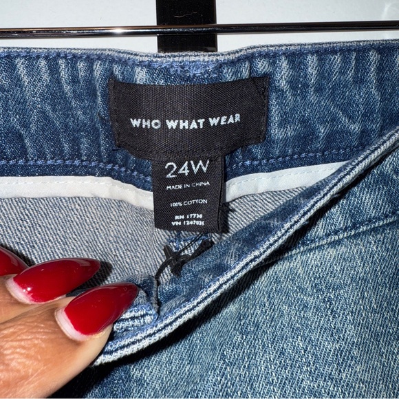 Who What Wear Blue Straight‎ Leg Jeans with Embellishments - Picture 8 of 8